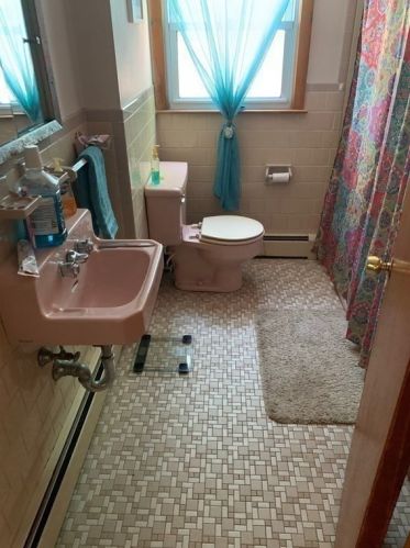 13 Godfrey St, Taunton MA 02780-4815 exterior