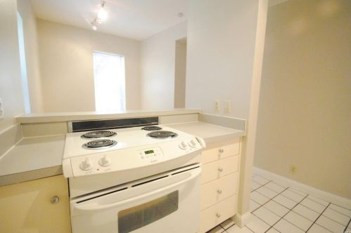 1851 10th St, Saint Louis MO 63104-3959 exterior