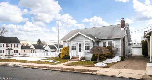 109 Thropp Ave, Trenton, NJ 08610-3520