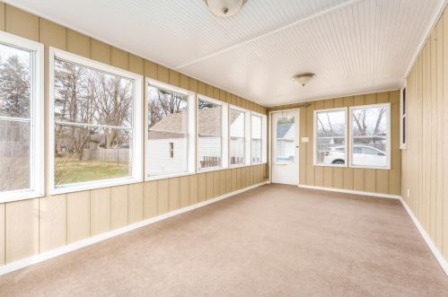 2303 Glendale Blvd, Kalamazoo MI  49004-1759 exterior