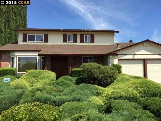 1650 Claycord Ave, Concord CA  94521-2110 exterior