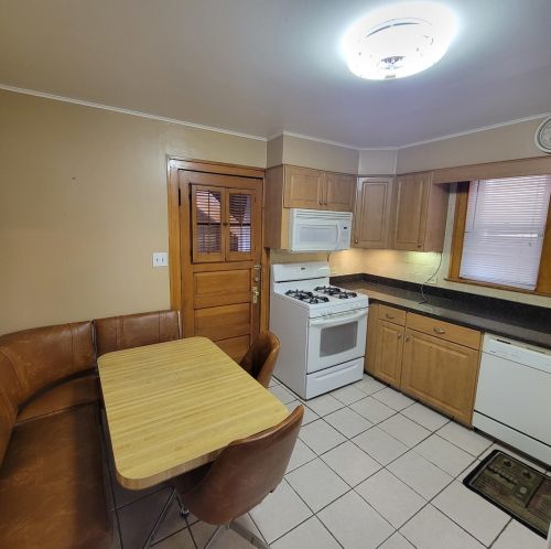 4427 Mason Ave, Chicago IL 60630-1912 exterior