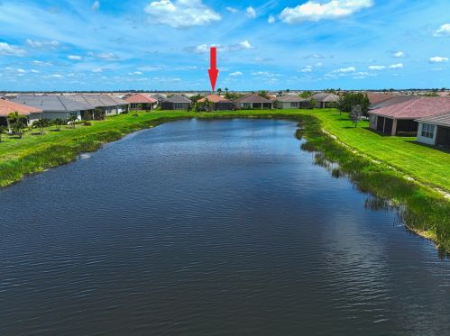 9601 Royal Poinciana Dr, Fort Pierce FL  34987-2508 exterior