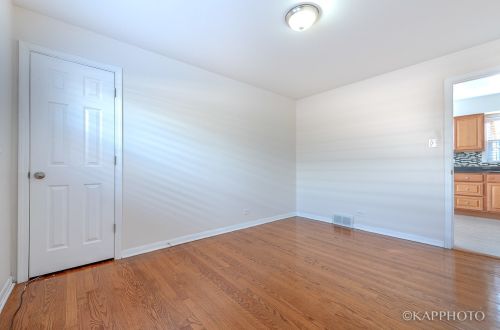 8351 Ln Salle St, Chicago IL 60628-7316 exterior