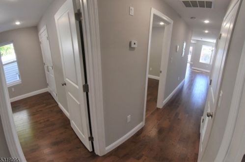 225 9 St, Newark NJ 07107-1907 exterior