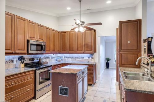 4295 14 St, Naples FL 34120-4435 exterior