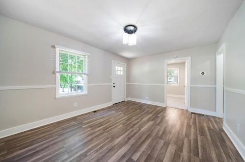 2279 Carver Dr, Atlanta GA  30314-1201 exterior