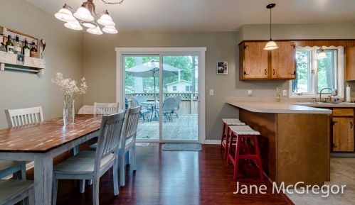 1150 Horton Rd, Meskegon, MI 49445-1949