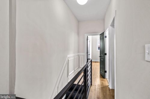 831 Greenwich St, Philadelphia PA 19147-6409 exterior