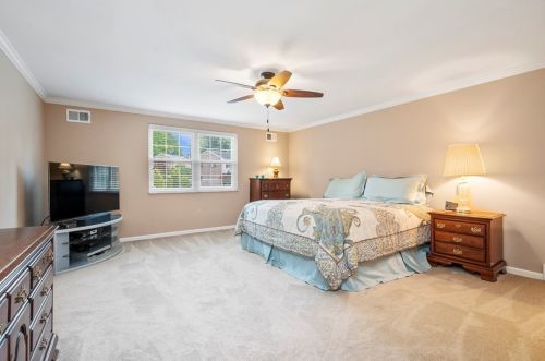 181 Penhurst Dr, Pittsburgh PA 15235-5318 exterior