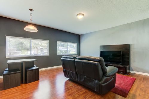 208 Broad St, Tampa FL  33604-4004 exterior