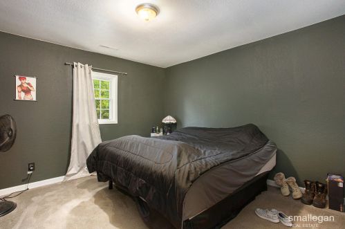 875 Dangl Rd, Meskegon MI 49442-6303 exterior