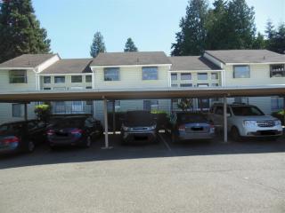 15625 42nd Ave, Seattle, WA 98188-2658
