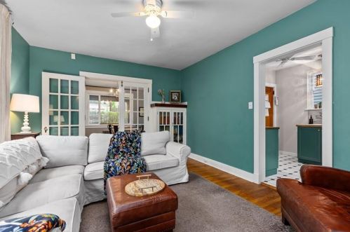 2431 Arlington Ave, Pittsburgh PA 15203-1313 exterior