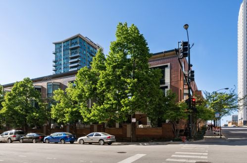 640 Fulton St, Chicago, IL 60661-1274