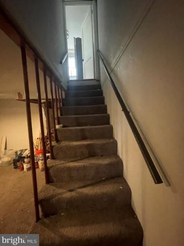 1019 47 St, Washington DC 20019-5205 exterior