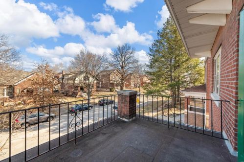 5318 Murdoch Ave, Saint Louis MO 63109-2951 exterior