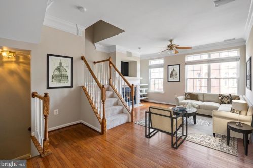 5121 Gardner Dr, Alexandria VA  22304-7734 exterior