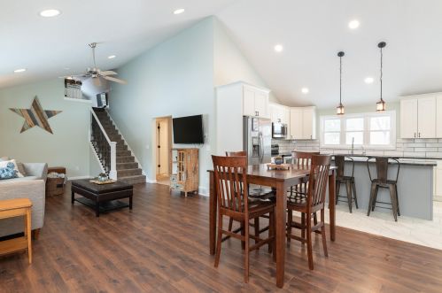 3763 2 St, Kalamazoo MI 49009-9319 exterior