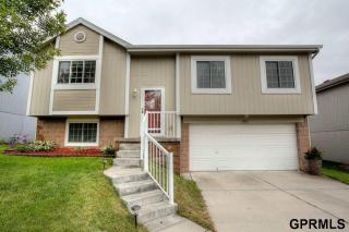 18913 U St, Omaha, NE 68135-4101