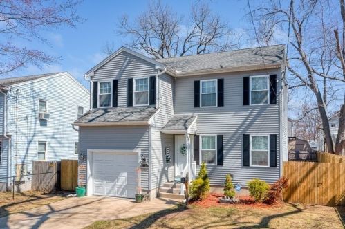 77 Laurence St, Springfield MA 01104-2609 exterior