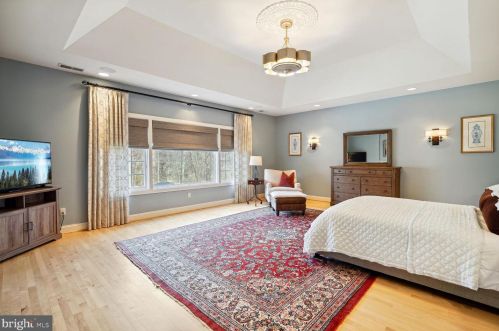 11409 Palatine Dr, Rockville MD  20854-1453 exterior