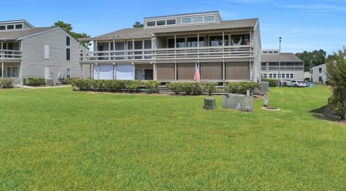 164 April Pt Dr, Montgomery TX 77356-5832 exterior