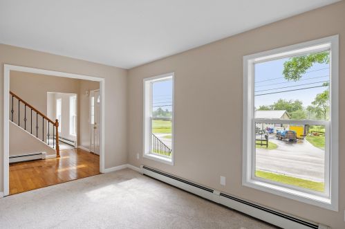 465 Josiah Bartlett Rd, Concord NH 03301-5919 exterior