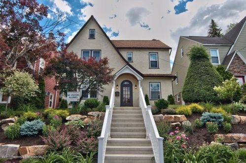 1206 Monroe Ave, Scranton PA  18509-2807 exterior