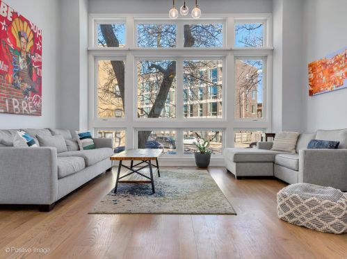 2331 Moffat St, Chicago IL  60647-5334 exterior