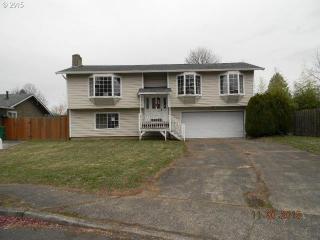 12101 38th Ave, Portland, OR 97222-6919