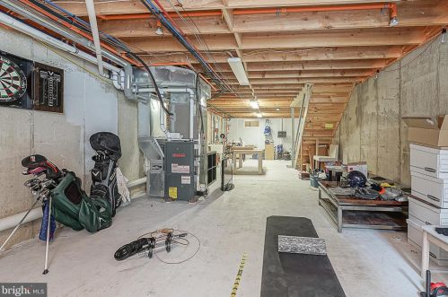 1717 Manton St, Philadelphia PA  19146-3017 exterior