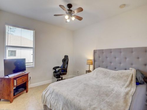 2507 54 Ave, Naples FL 34120-1482 exterior