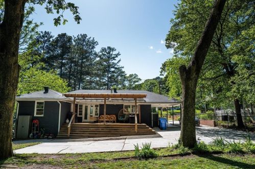 1138 Bouldercrest Dr, Atlanta GA  30316-3633 exterior