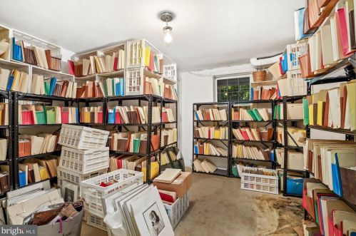 2852 Albemarle St, Washington DC 20008-2134 exterior