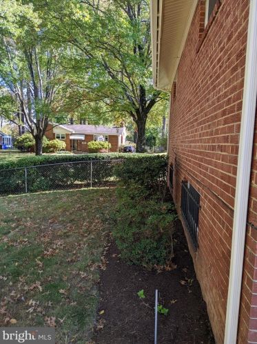 1801 Ladd St, Silver Spring MD  20902-3524 exterior