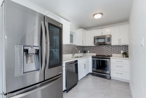 395 21st Ave, Phoenix AZ 85027-3422 exterior