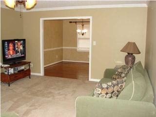 5228 Highland Trace Cir, Birmingham, AL 35215-2872