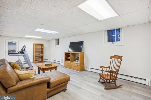 1117 Notley Rd, Silver Spring MD 20904-5970 exterior