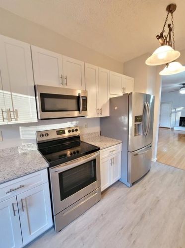 3983 Elm St, Atlanta, GA 30341-1652