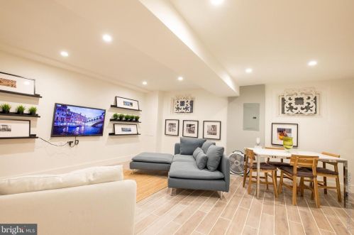 5206 Kansas Ave, Washington DC  20011-6606 exterior