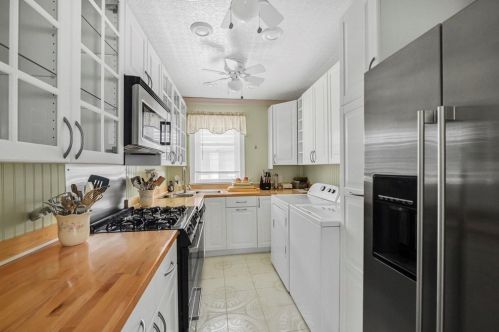 17 Hancock St, Salem MA 01970-4646 exterior