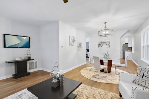 11347 Parnell Ave, Chicago IL 60628-7440 exterior