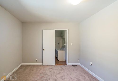 183 Hemphill School Rd, Atlanta GA 30331-1623 exterior