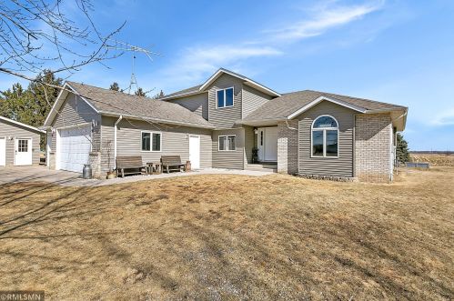11770 103 Ave, Foley MN 56329-9357 exterior
