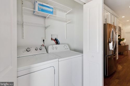 1435 Dickinson St, Philadelphia PA  19146-4841 exterior