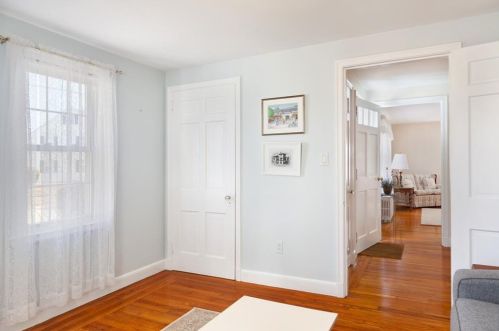 65 Phelps Rd, Middletown RI 02842-5448 exterior