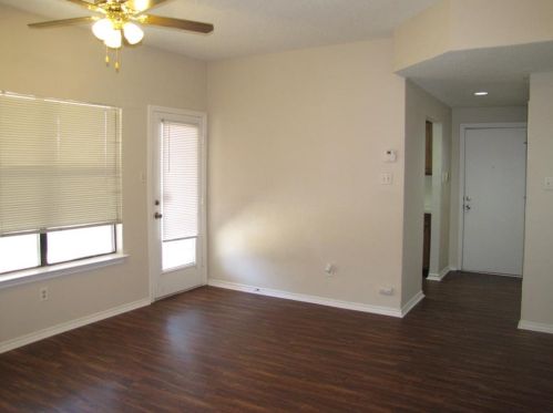 13307 Daystrom Ct, Dallas TX  75243-2521 exterior