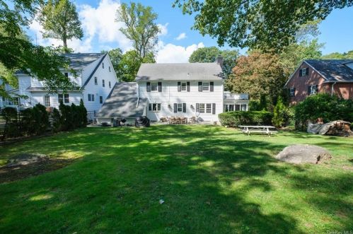 169 Douglas Pl, Mount Vernon NY 10552-1146 exterior