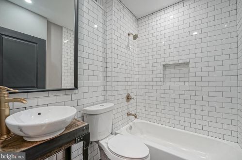 5431 Addison St, Philadelphia PA 19143-1424 exterior